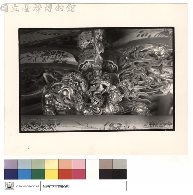 右牆斗拱及獅子藏品圖，第1張