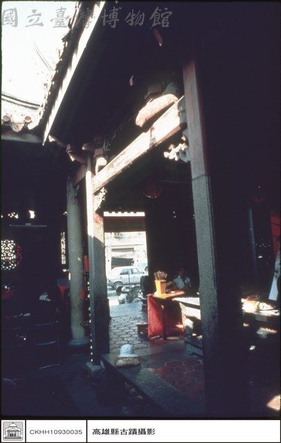 拜庭及大門藏品圖，第1張