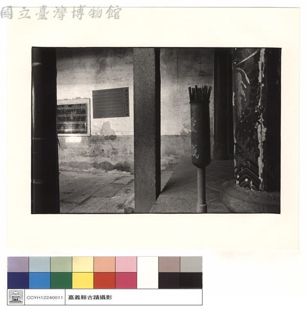大殿右山牆藏品圖，第1張