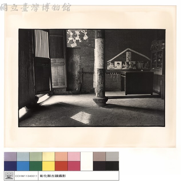 大殿右觀藏品圖，第1張