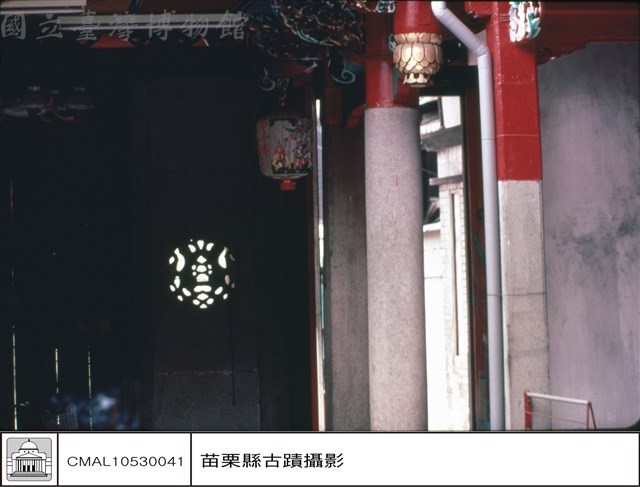 右迴廊藏品圖，第1張