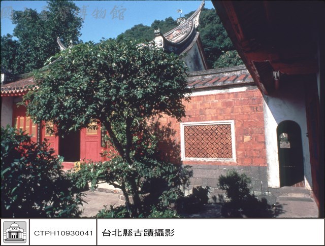 左廂房正廳藏品圖，第1張