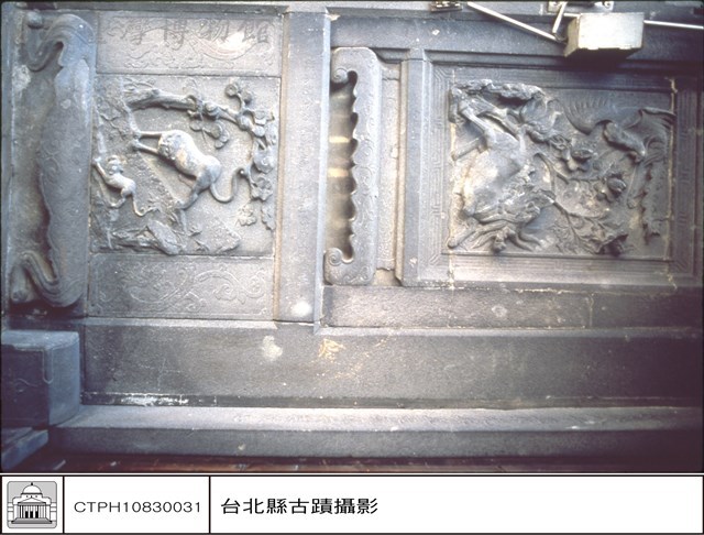大殿左牆藏品圖，第1張