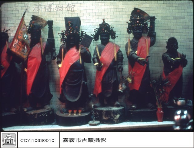 神像(右)藏品圖，第1張
