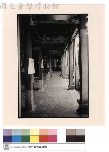 右迴廊藏品圖，第1張