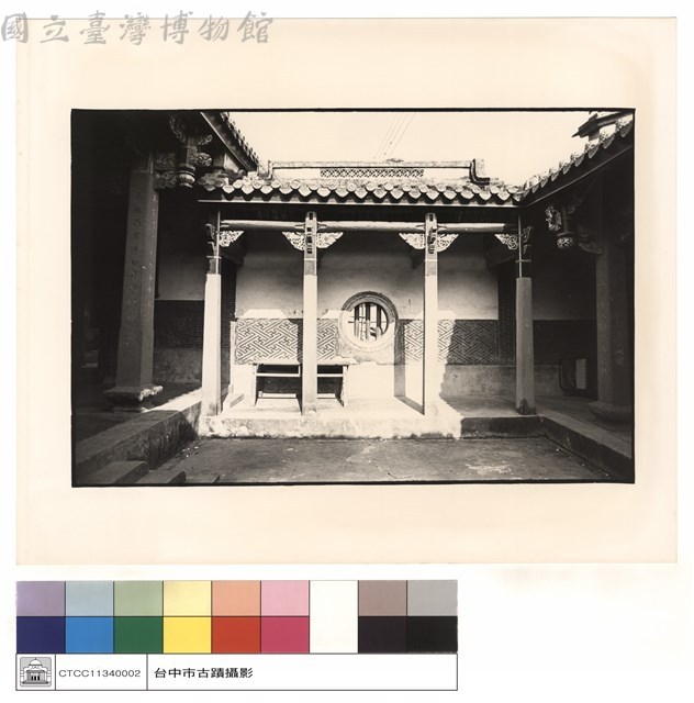 拜庭右山牆藏品圖，第1張