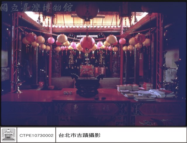 大殿正面藏品圖，第1張