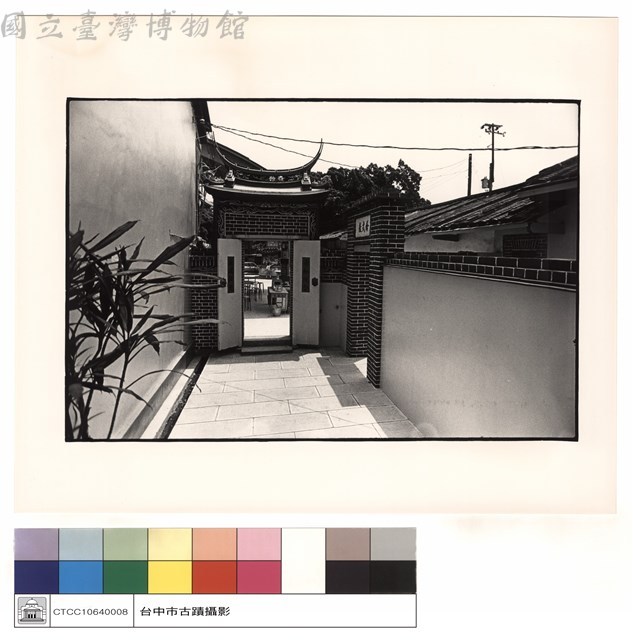 右廂小門藏品圖，第1張