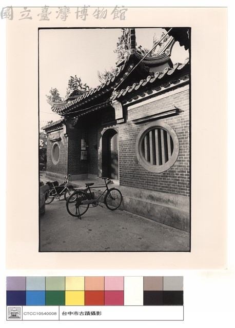 右廂藏品圖，第1張