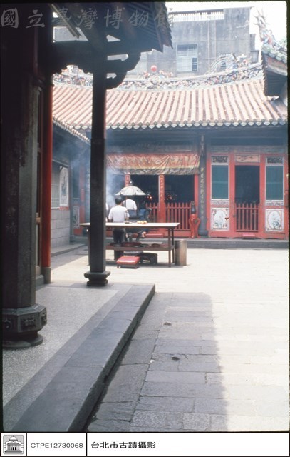 後殿左側藏品圖，第1張