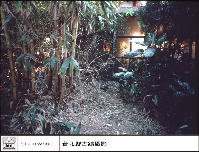 右側窗視門藏品圖，第1張