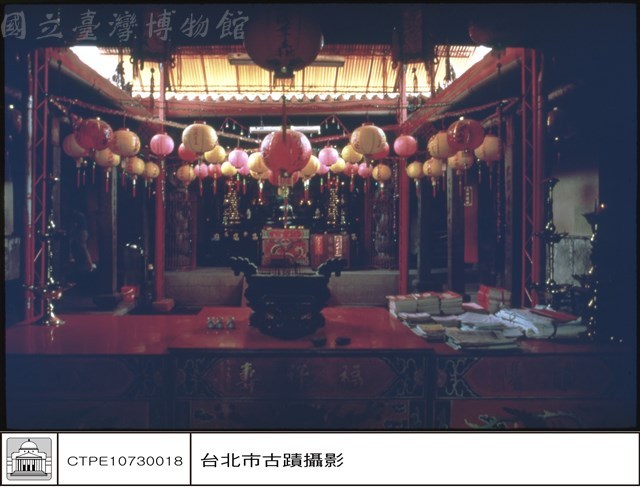 大殿正面藏品圖，第1張