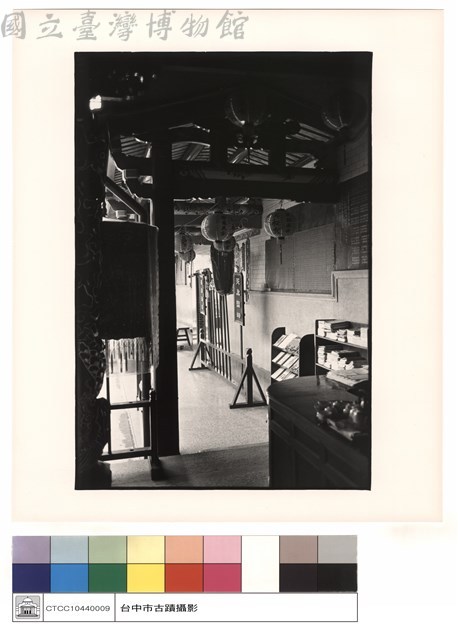 大殿拜庭右迴廊藏品圖，第1張