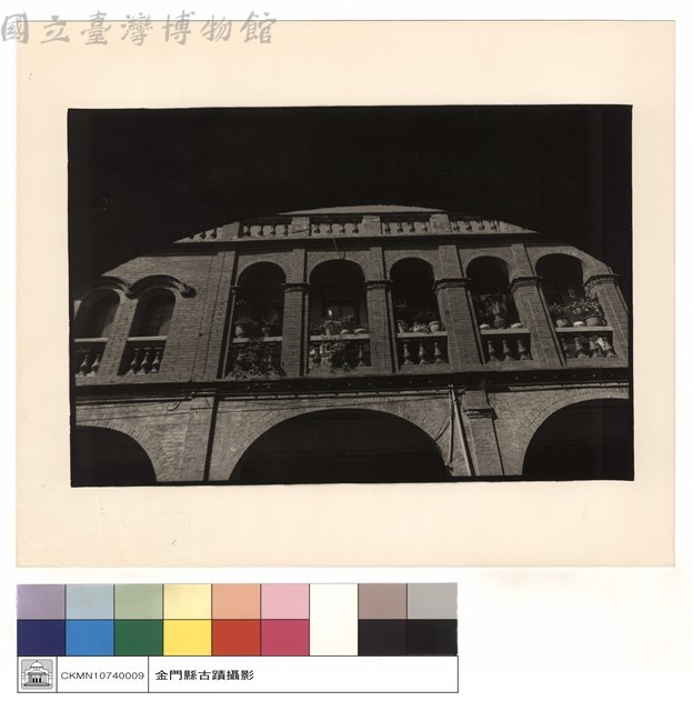 民宅窗藏品圖，第1張