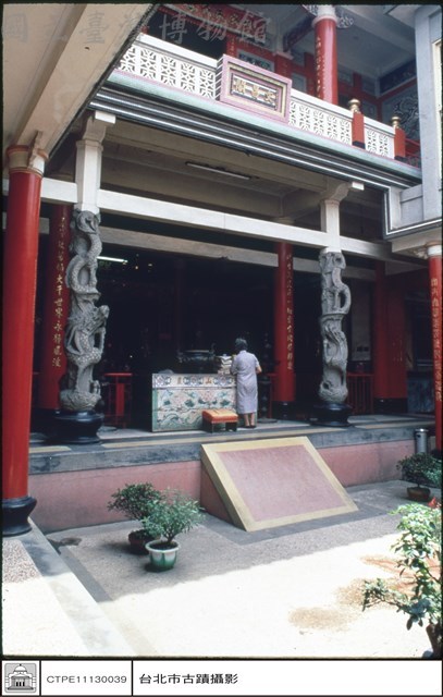 後殿拜庭藏品圖，第1張