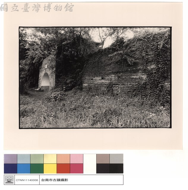 左側觀藏品圖，第1張