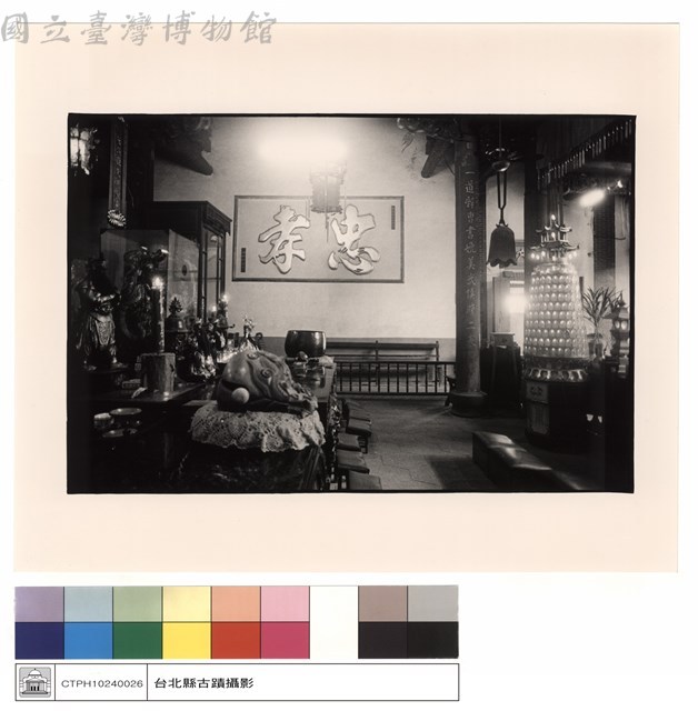 大殿左側藏品圖，第1張