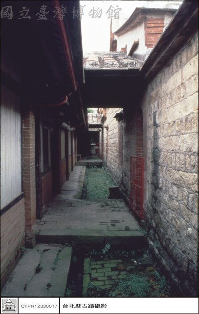右廂迴廊藏品圖，第1張