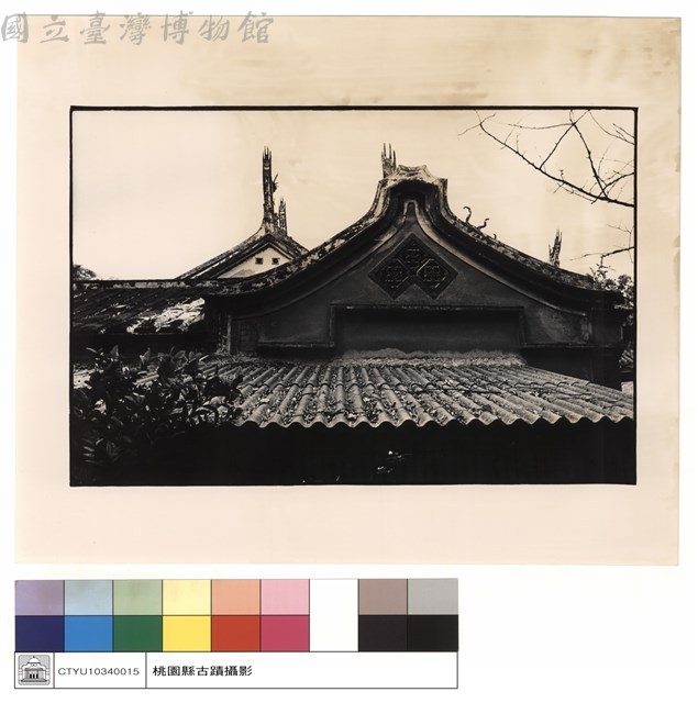 右廂厝背藏品圖，第1張