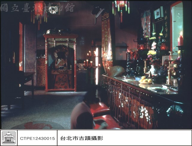 大殿左觀右藏品圖，第1張