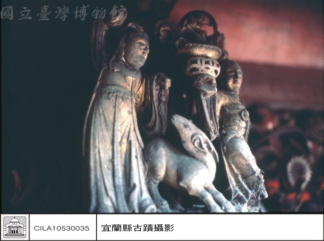 斗拱飾藏品圖，第1張