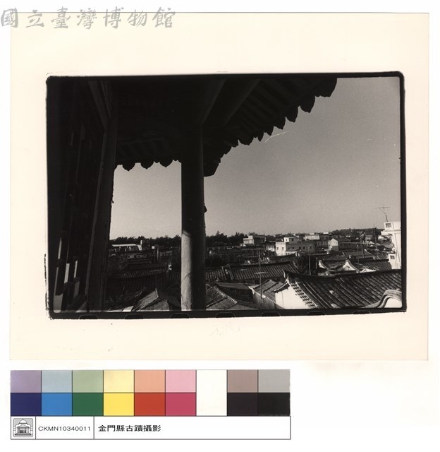 第二層樓柱子藏品圖，第1張