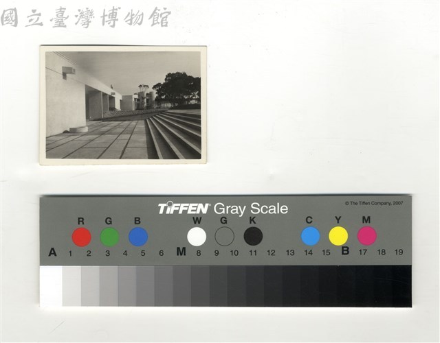 入口階梯藏品圖，第1張