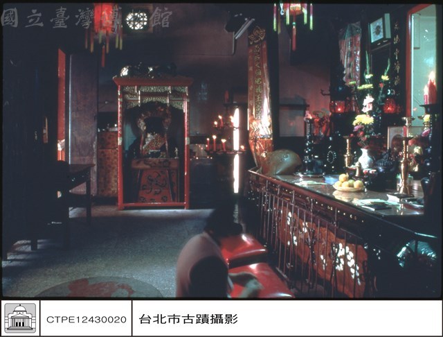 大殿左觀右藏品圖，第1張