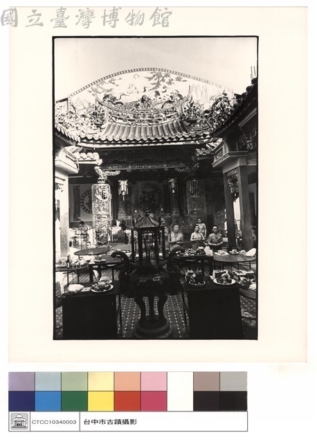 大殿觀拜庭藏品圖，第1張