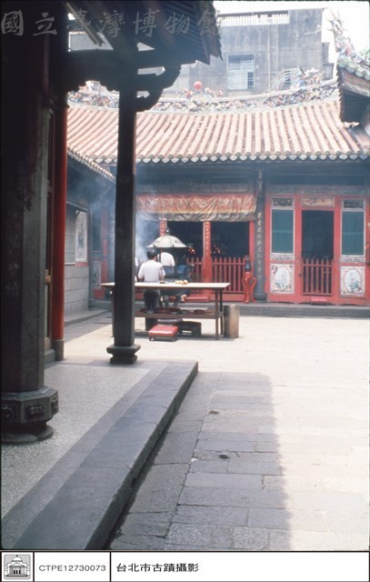 後殿左側藏品圖，第1張