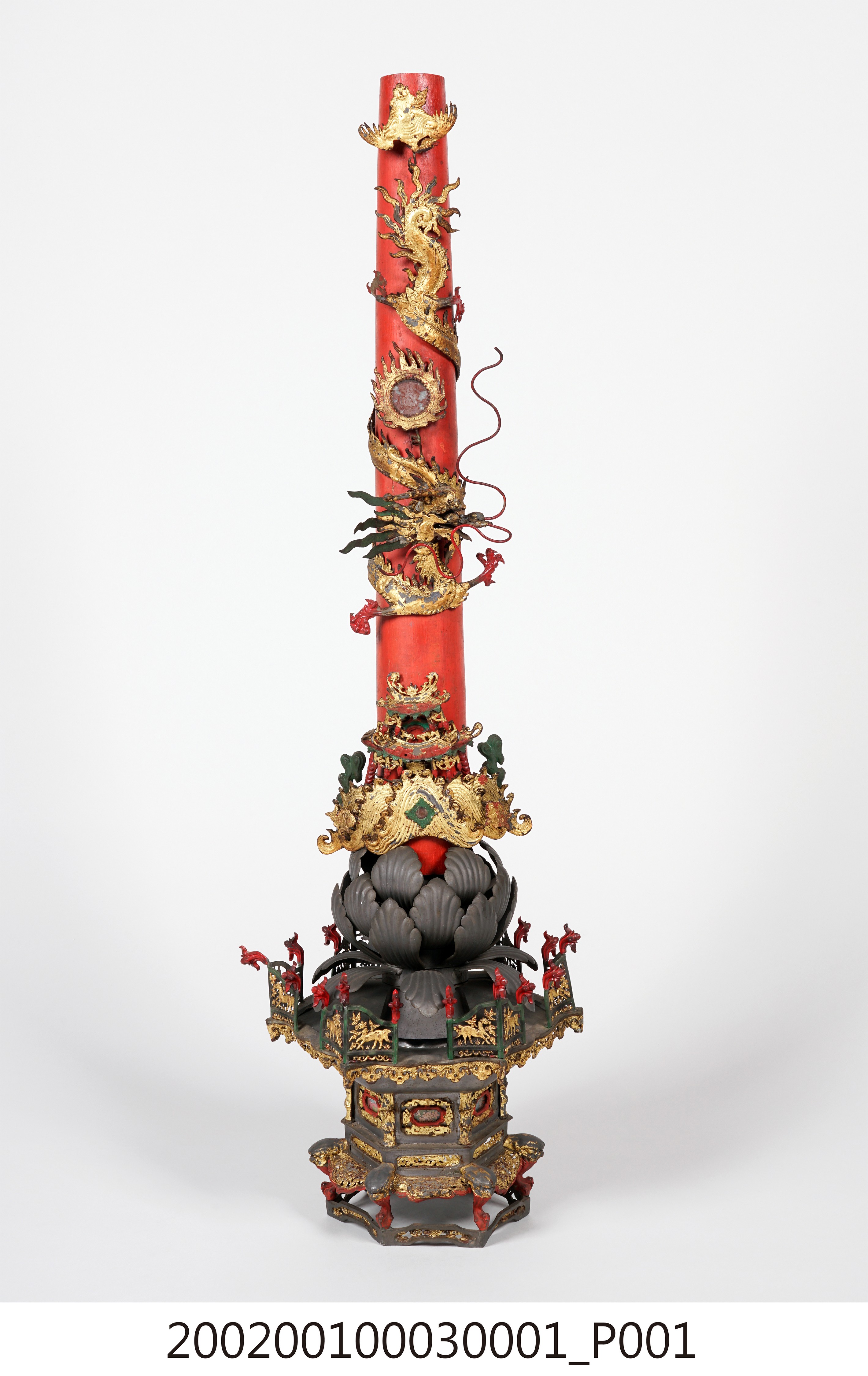 錫製八仙龍燭臺 (共5張)