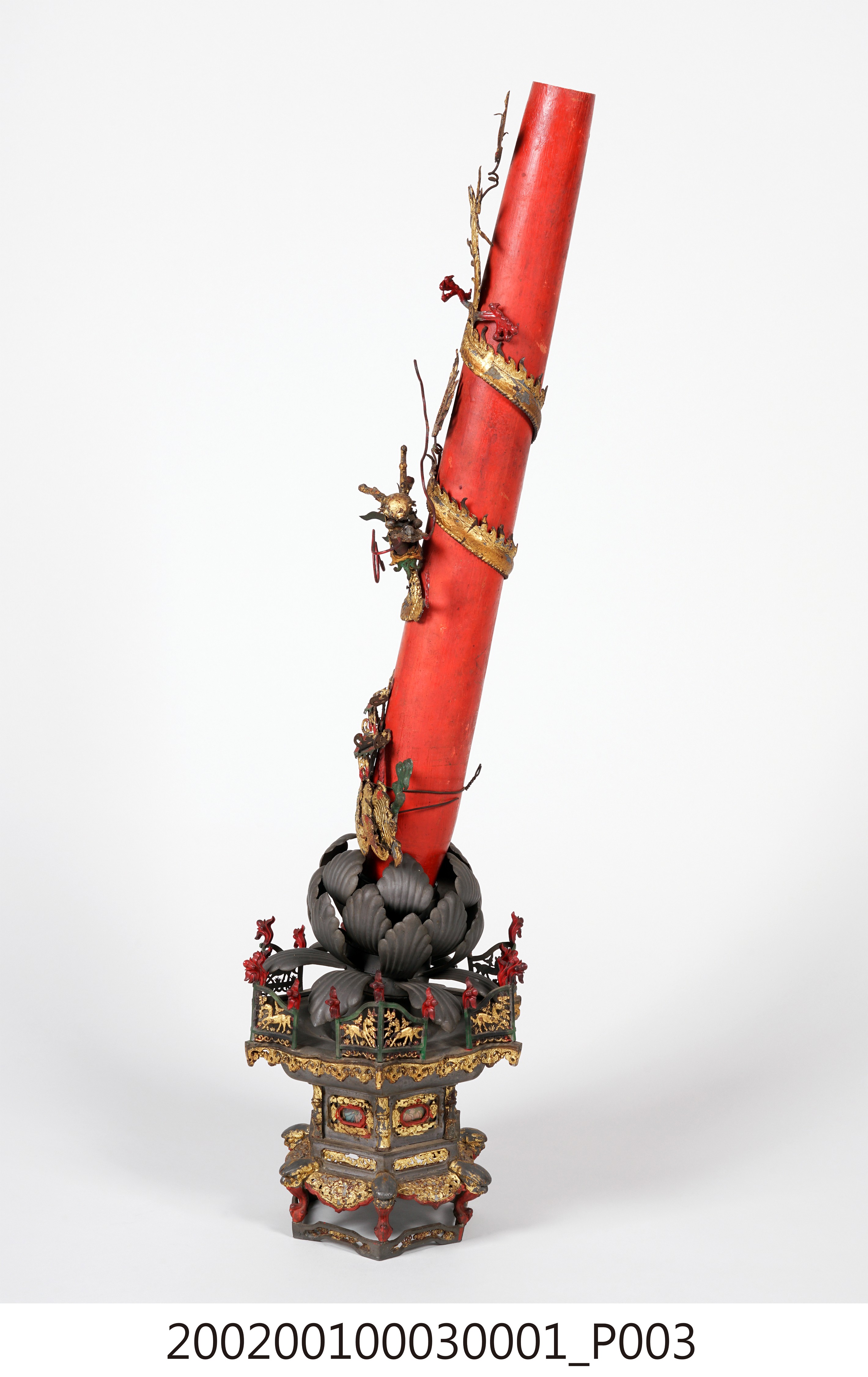 錫製八仙龍燭臺 (共5張)