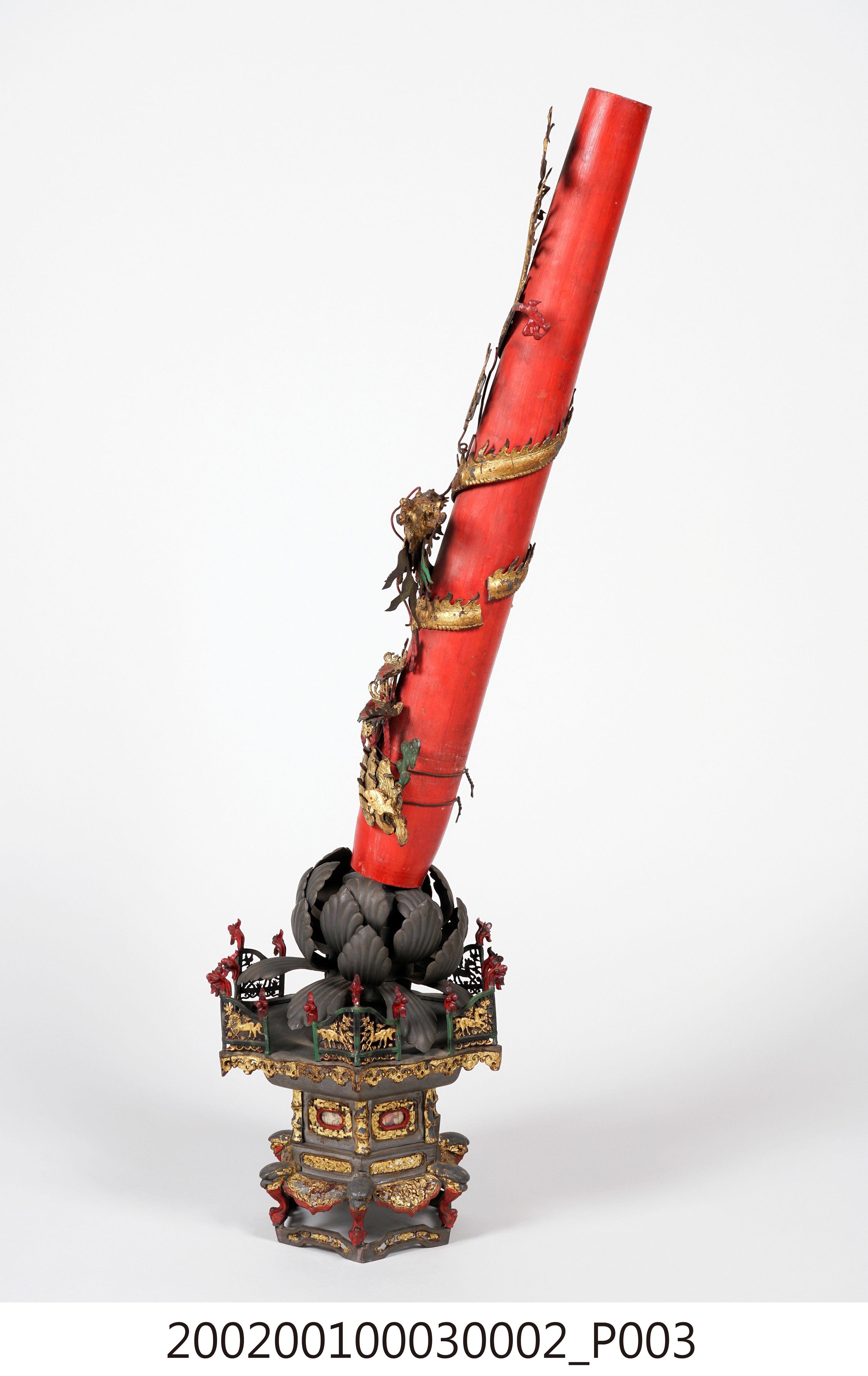 錫製八仙龍燭臺 (共5張)
