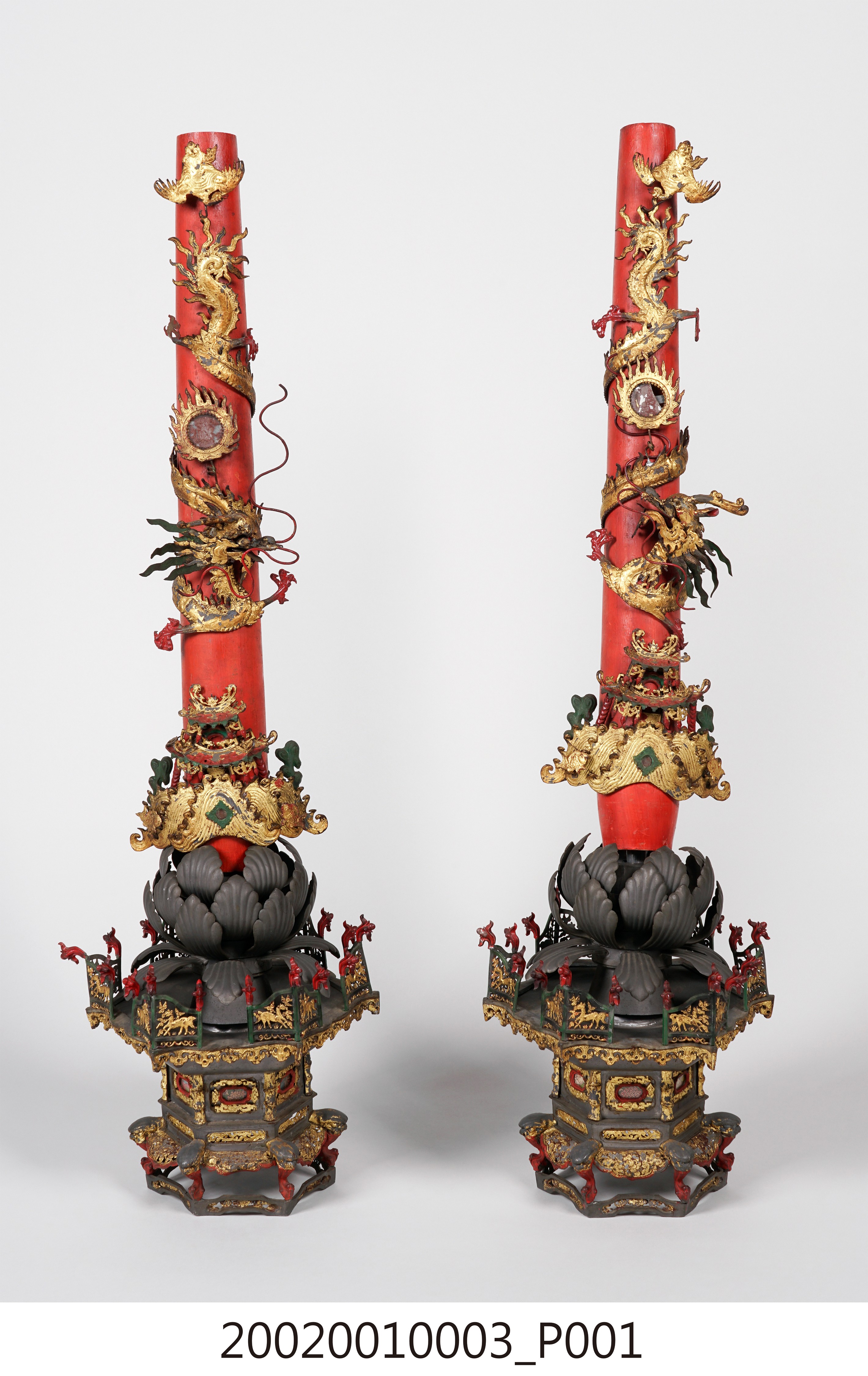 錫製八仙龍燭臺一對 (共6張)