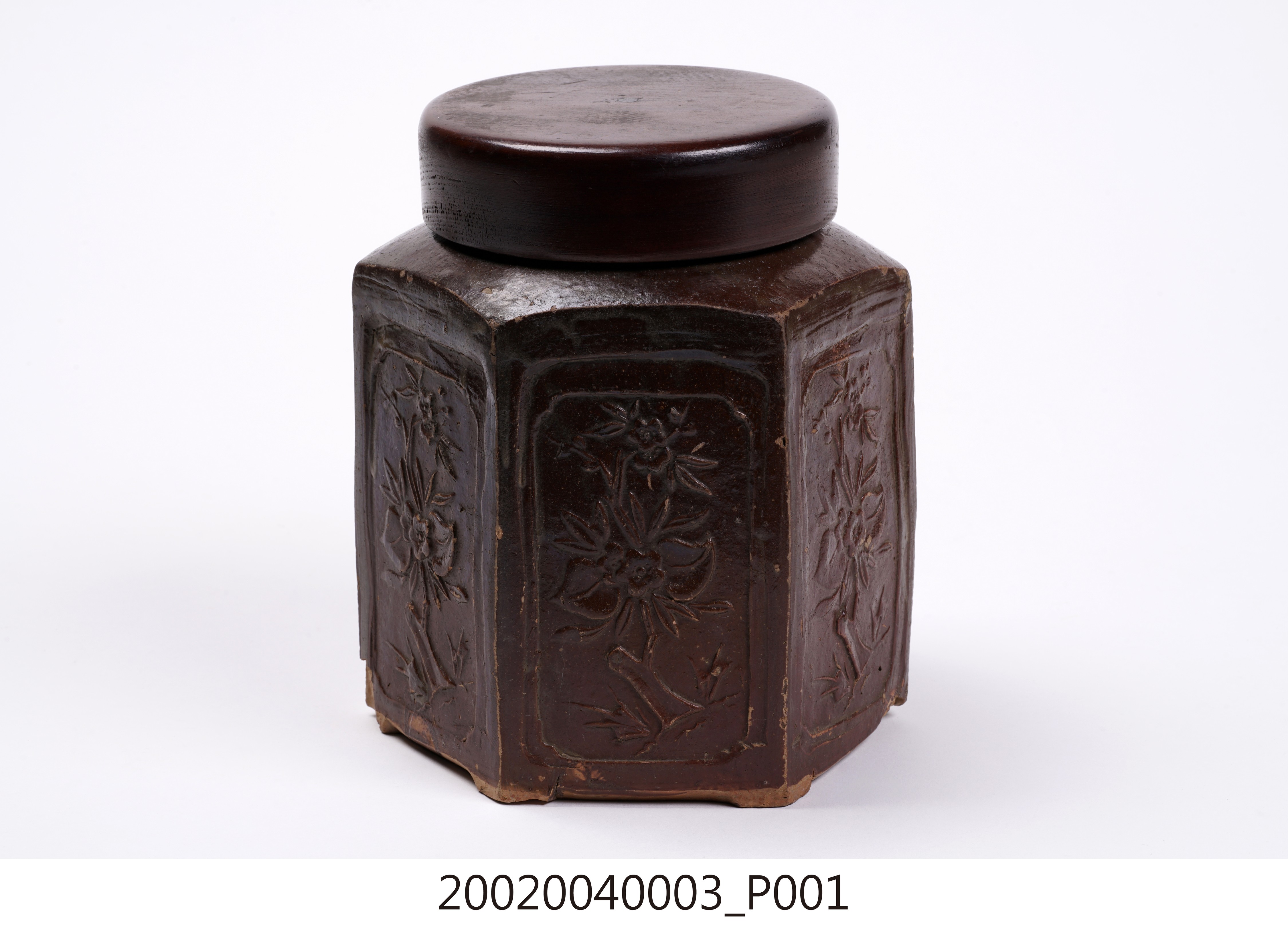 褐釉雕花六角形茶葉甕 (共9張)