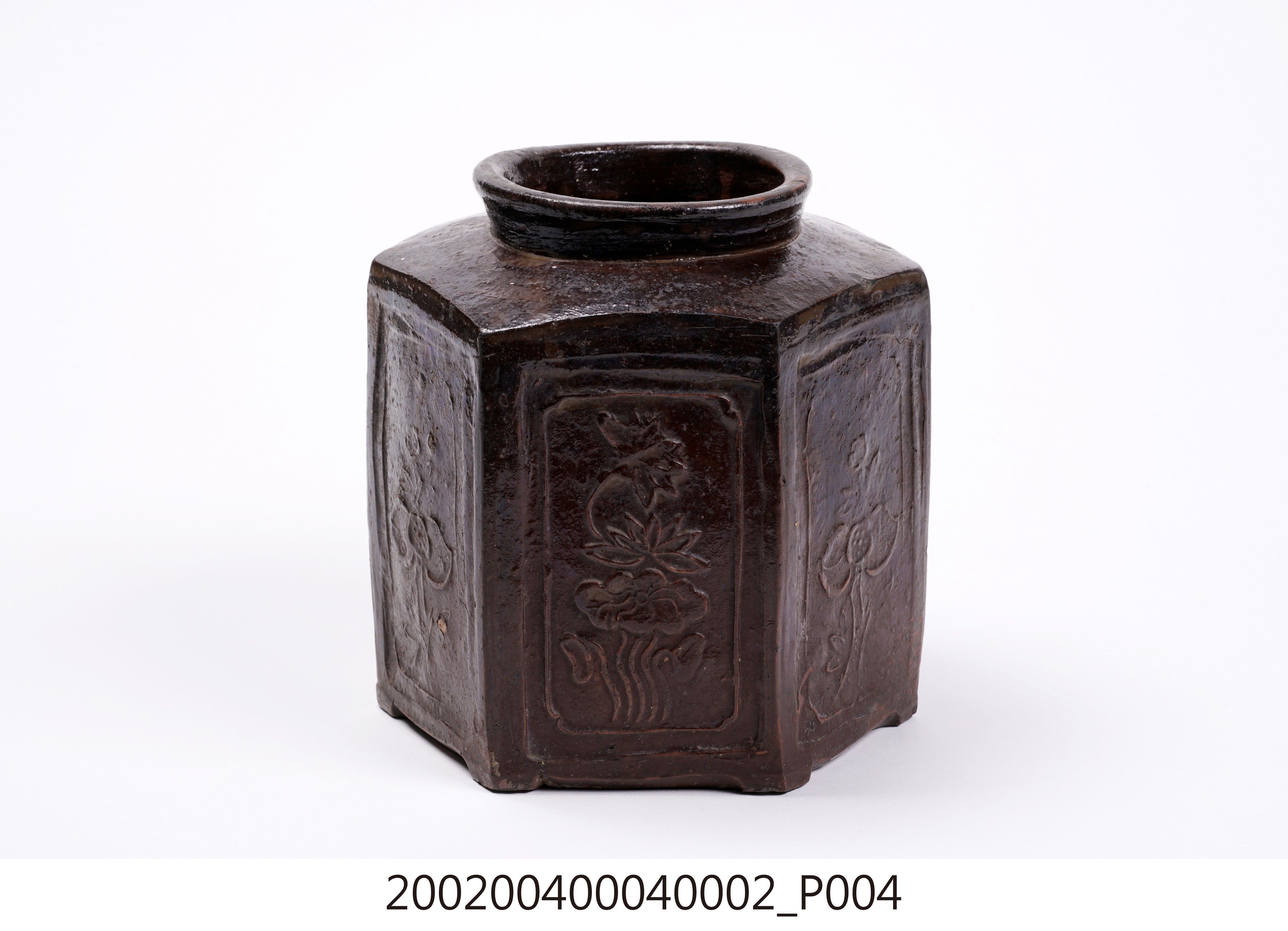 深褐釉雕花六角茶葉甕甕身 (共15張)
