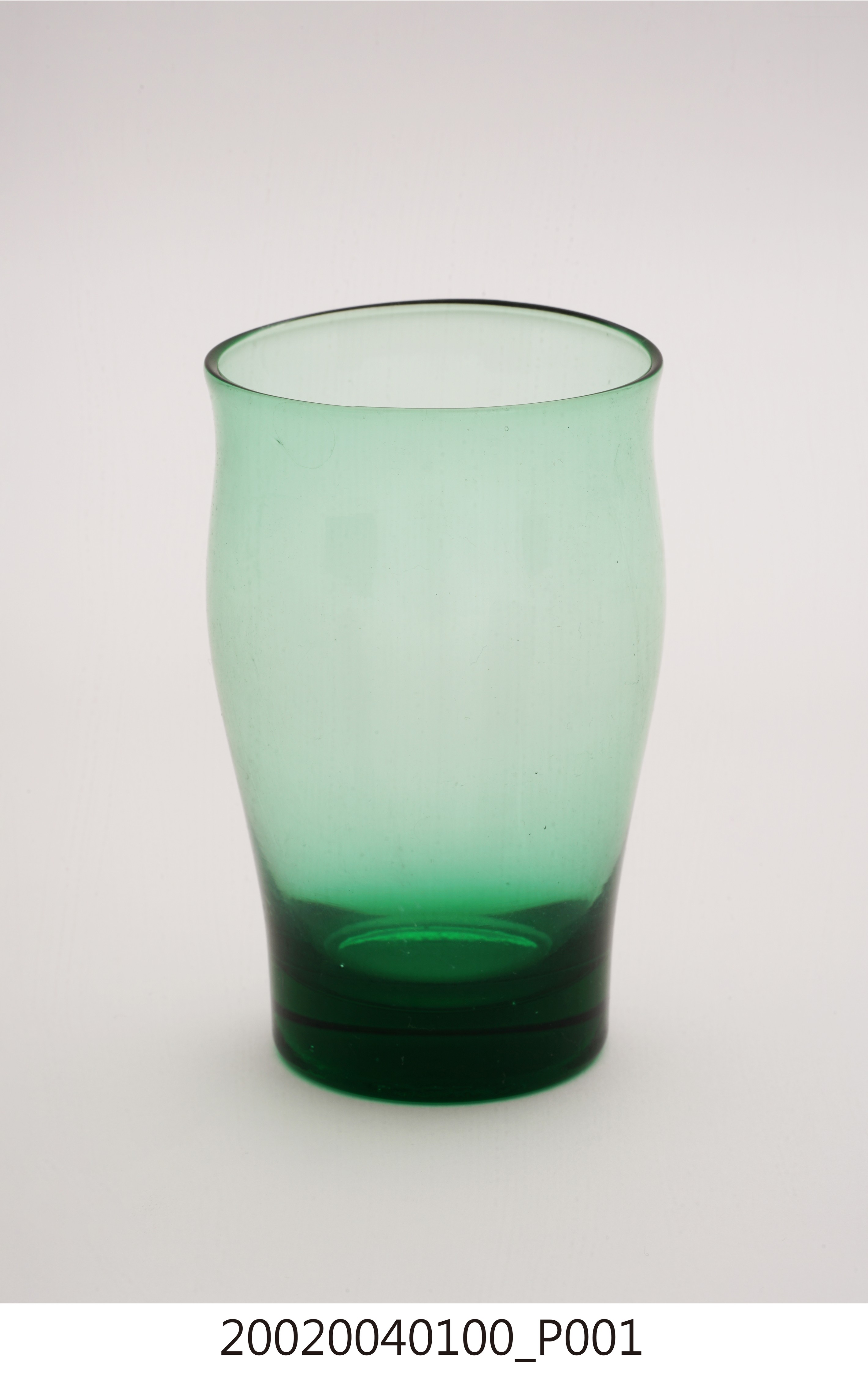 深綠色玻璃杯 (共7張)