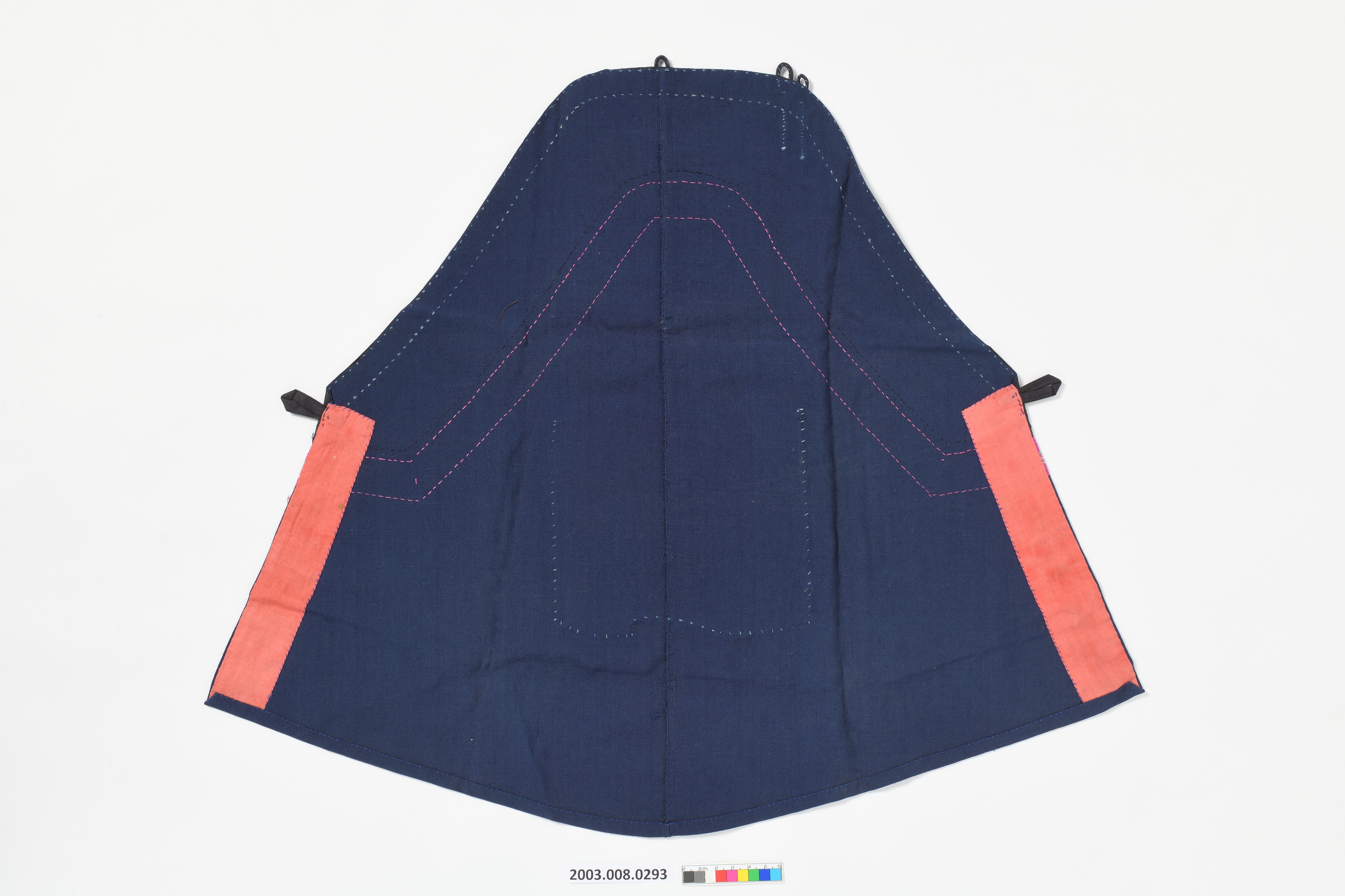 藏青棉質刺繡圍裙 (共5張)