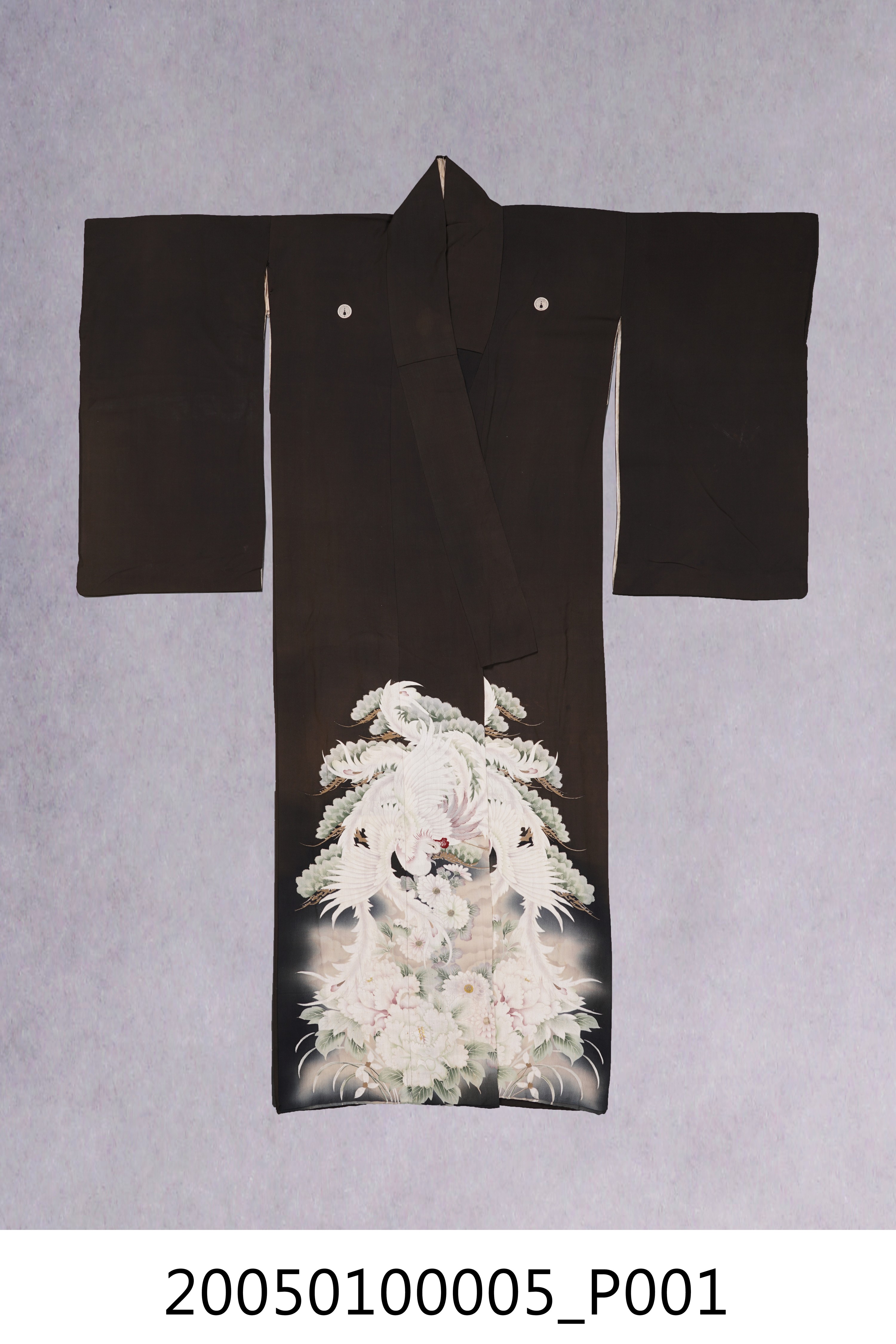 黑棉質鳳凰牡丹女和服 (共9張)