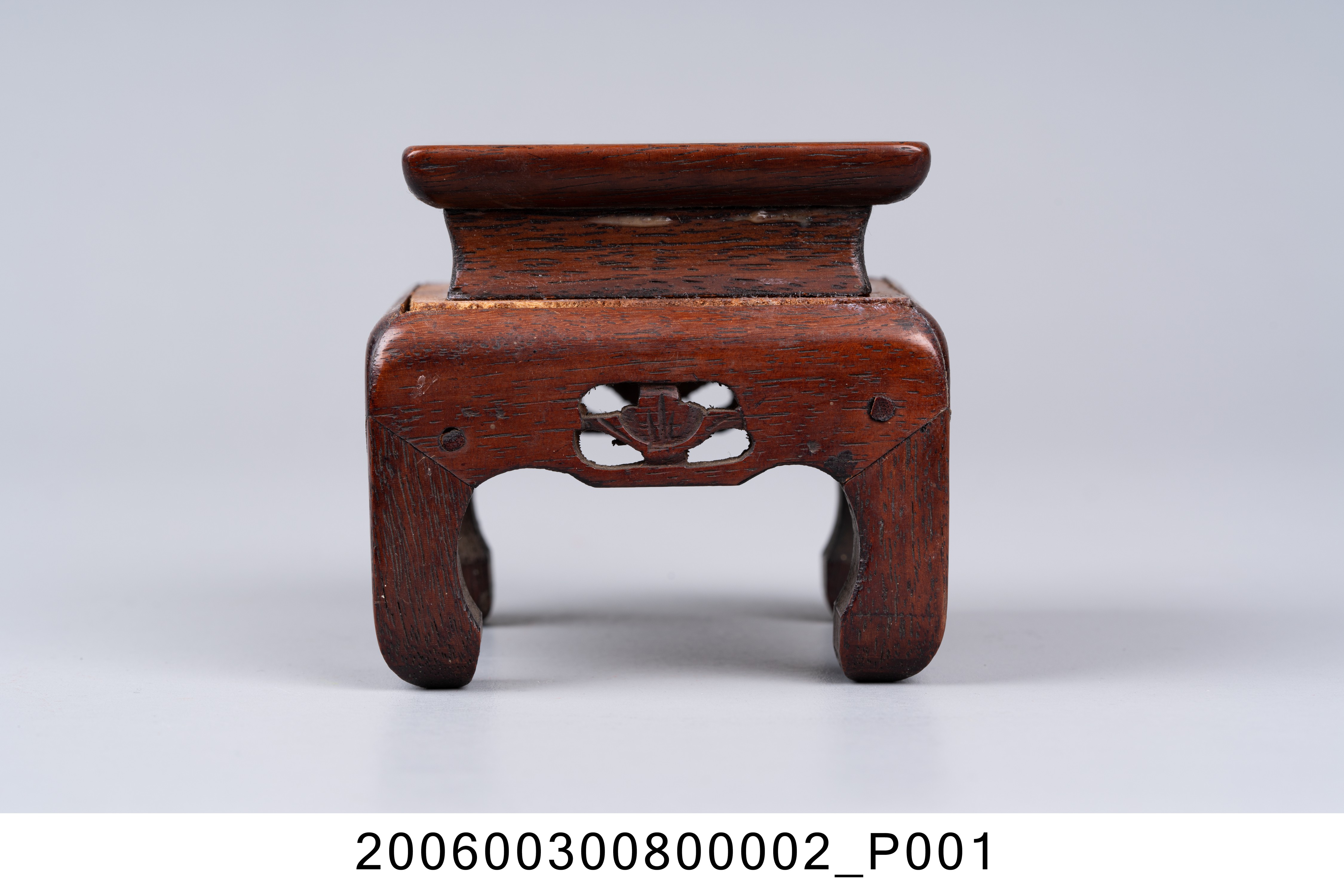 木製小方椅 (共9張)