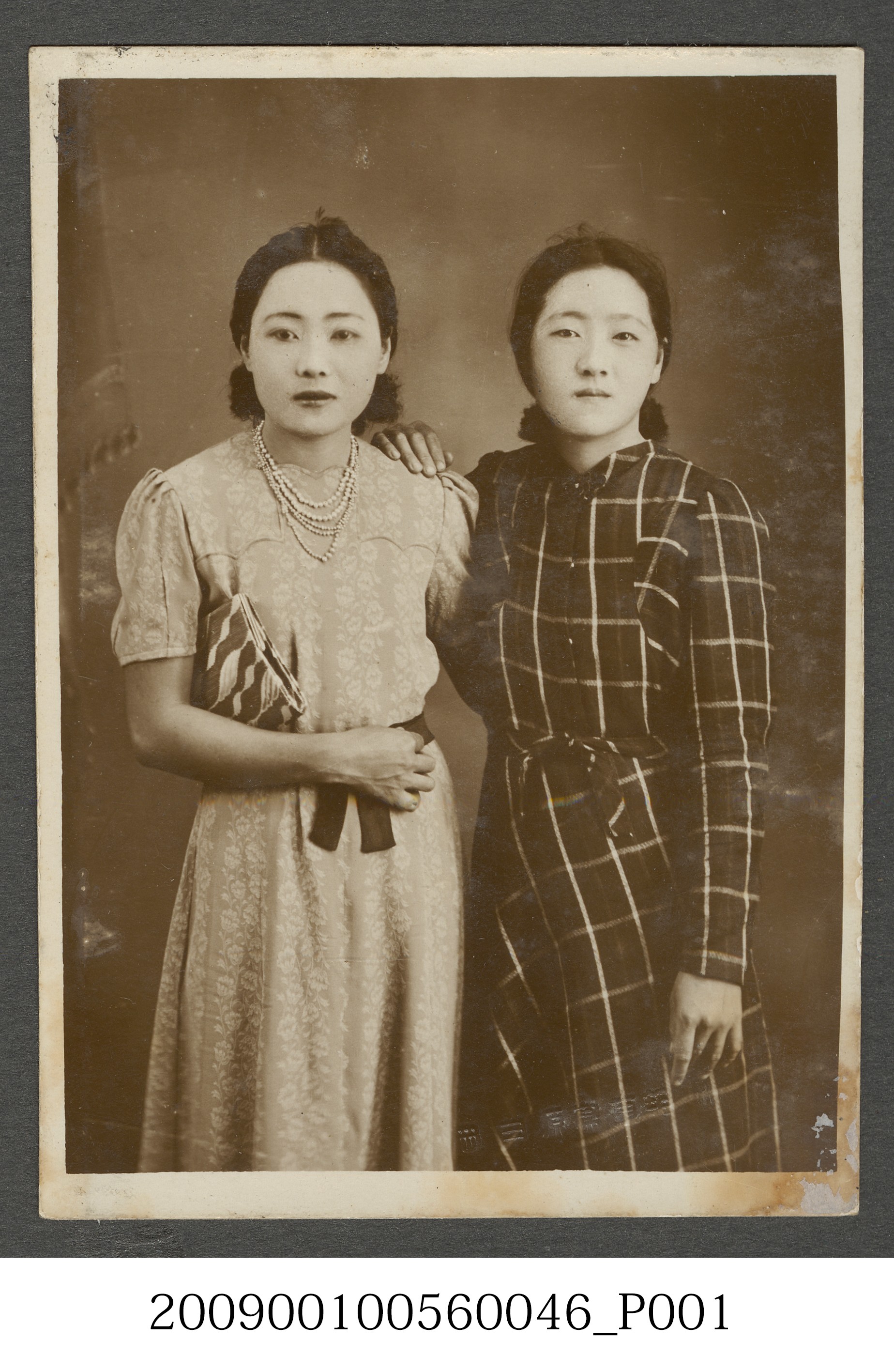 2女子合照 (共3張)