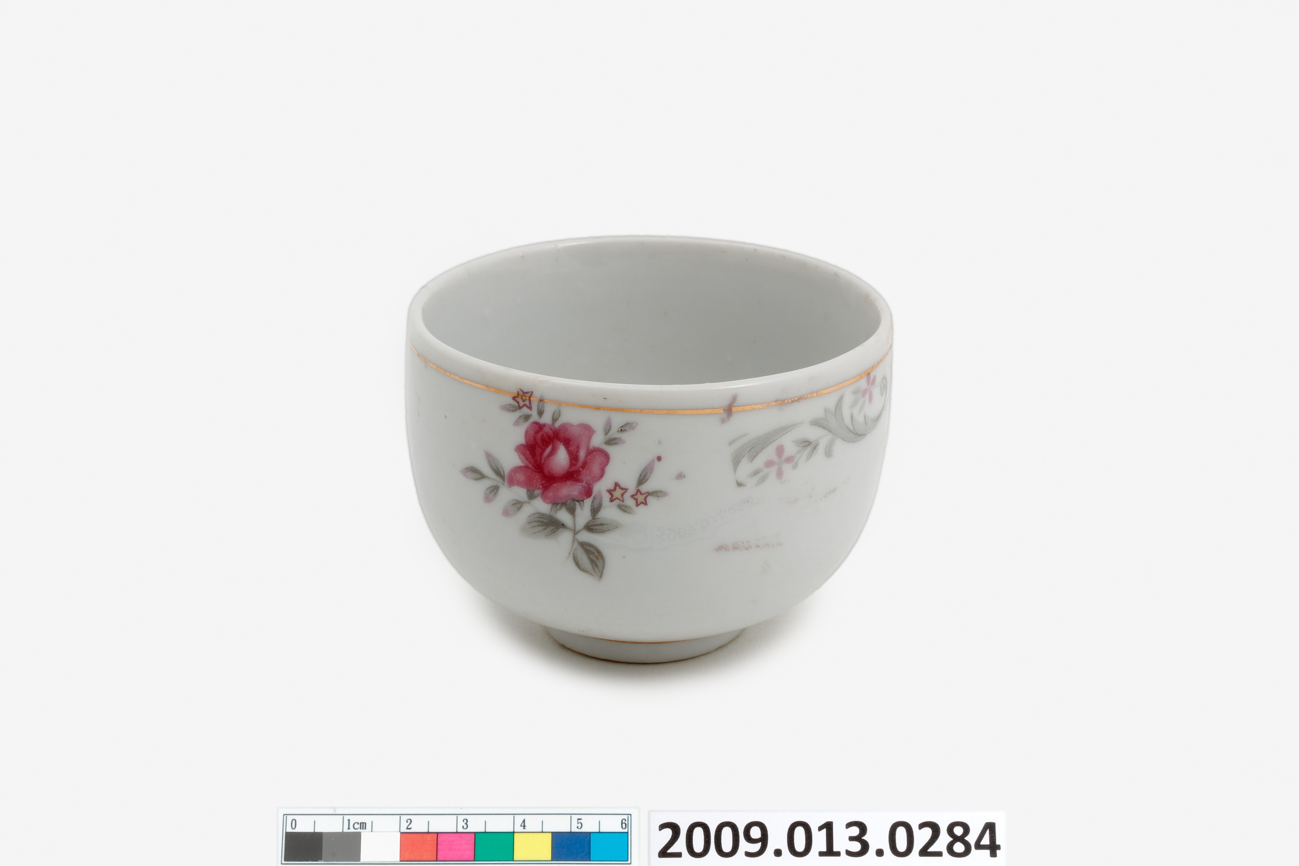 轉印花卉紋茶杯 (共9張)