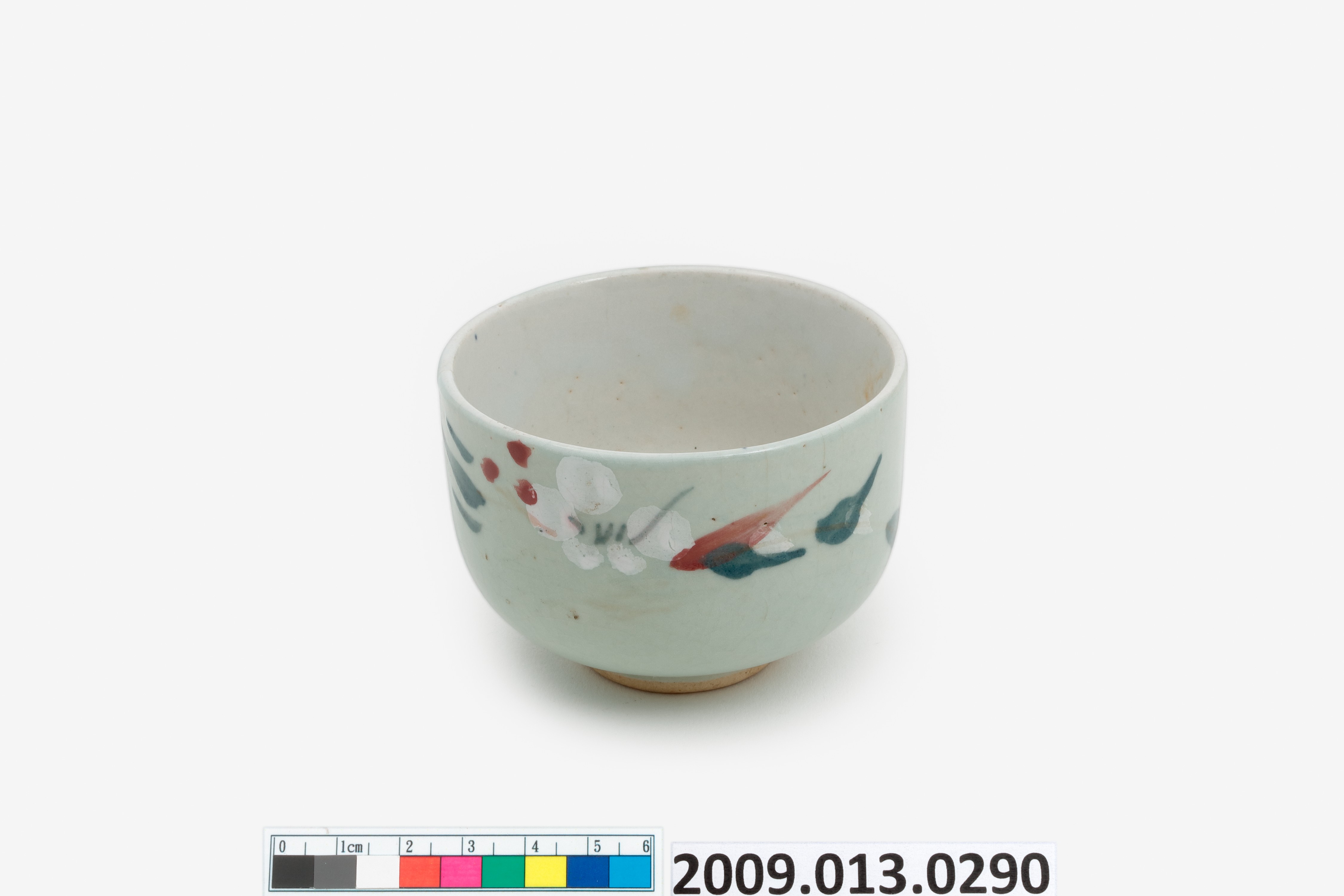 青花粉紅彩茶杯 (共11張)