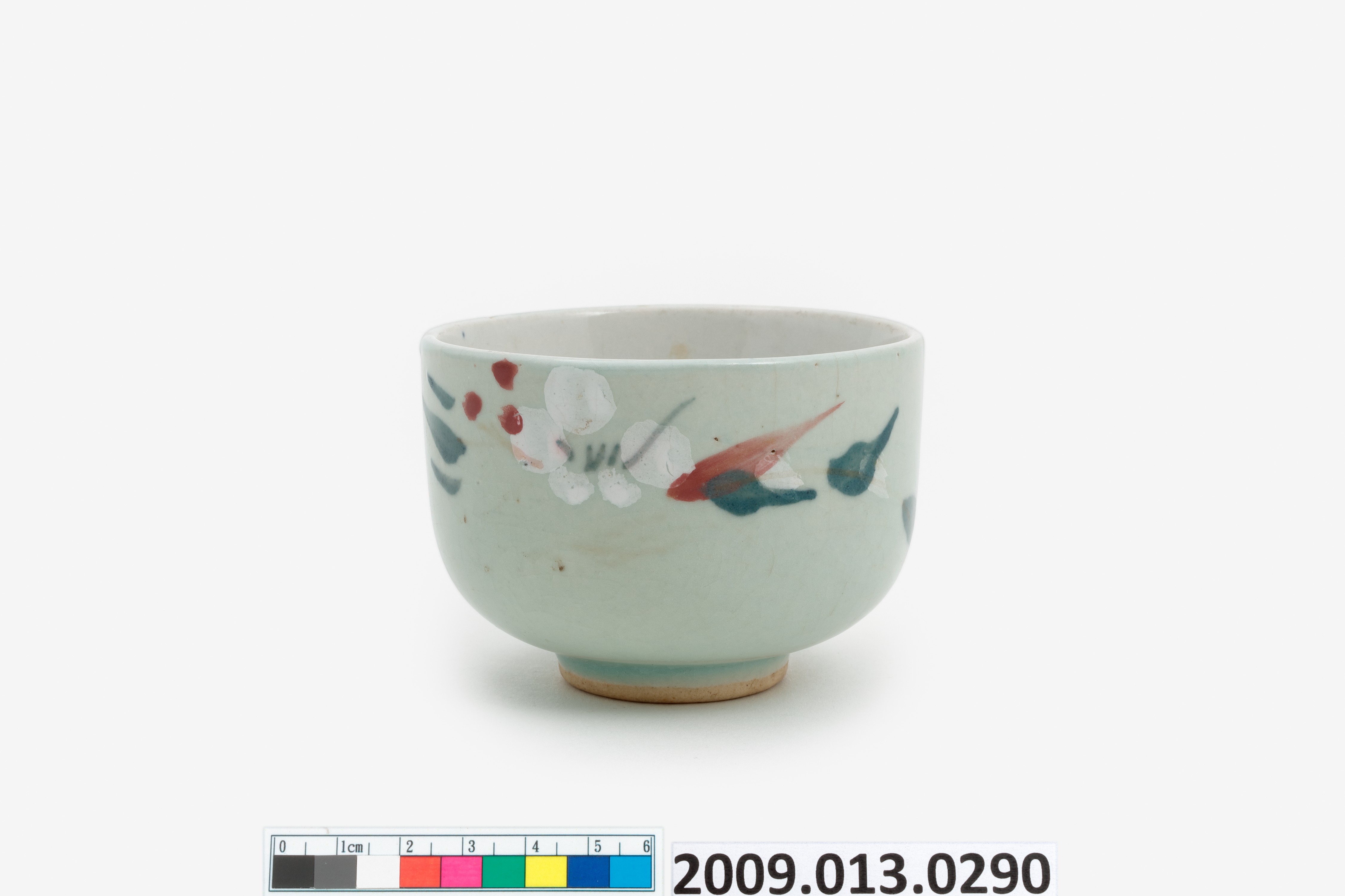 青花粉紅彩茶杯 (共11張)