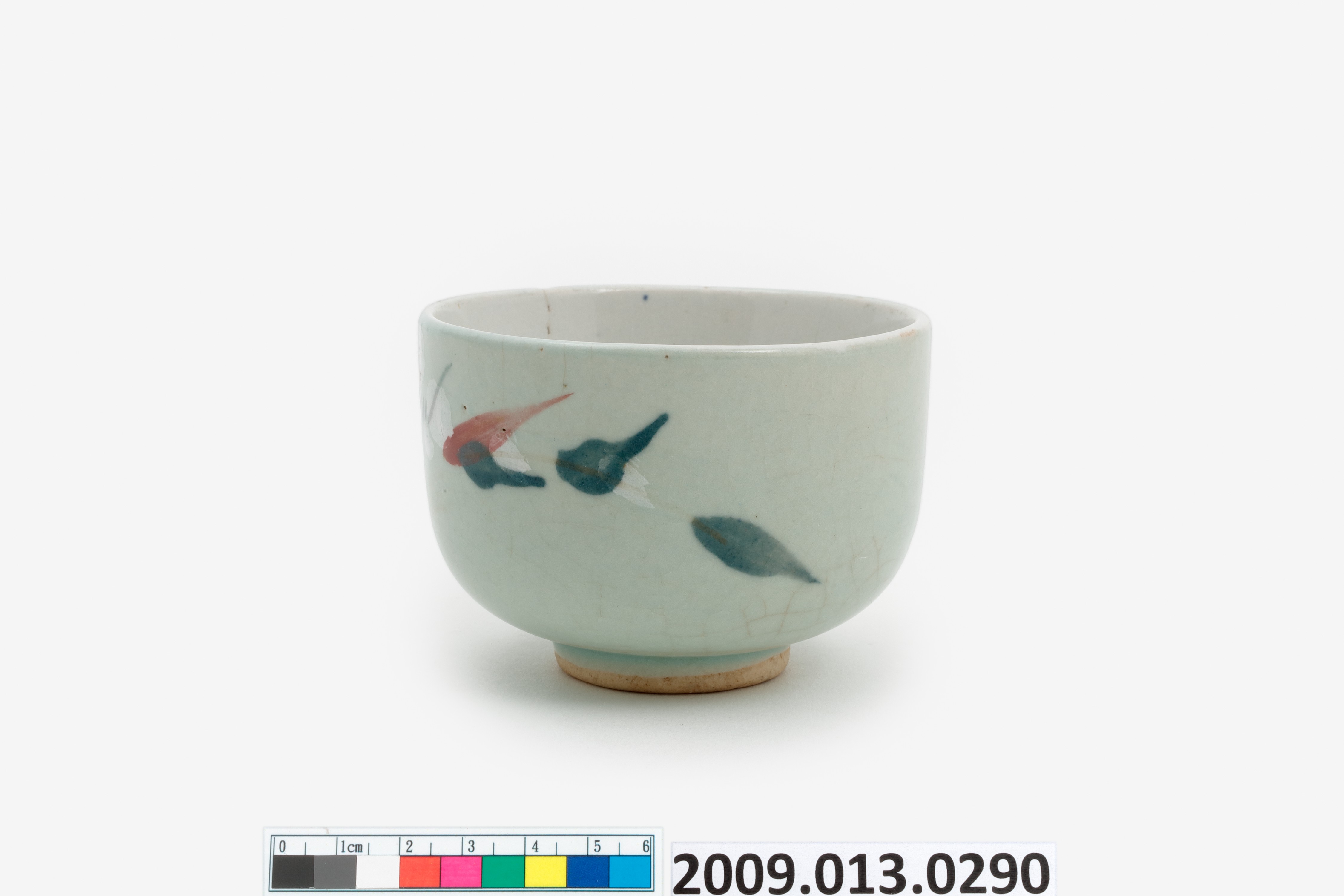 青花粉紅彩茶杯 (共11張)