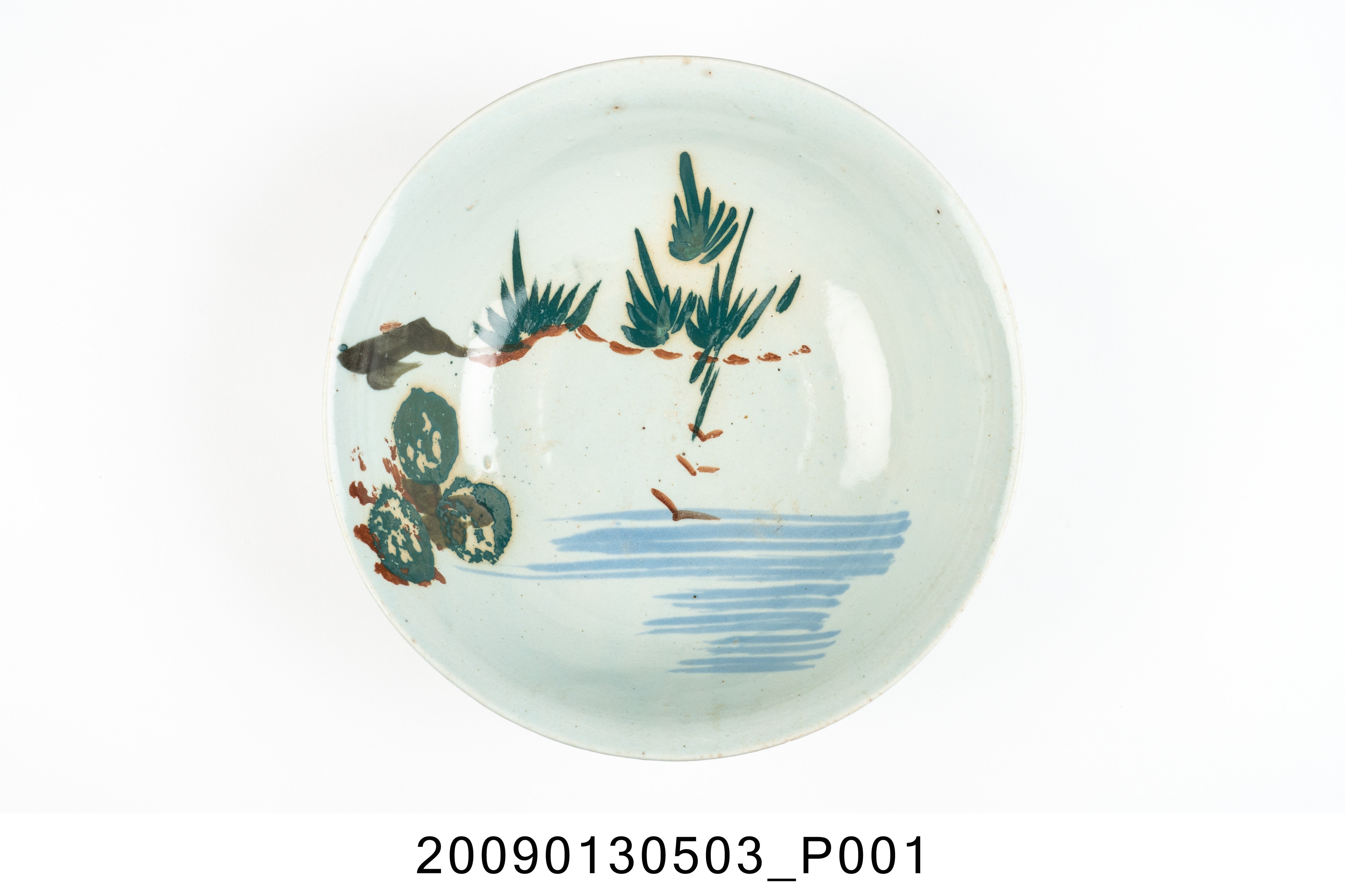 淡藍釉彩繪湖水風景紋碗 (共7張)
