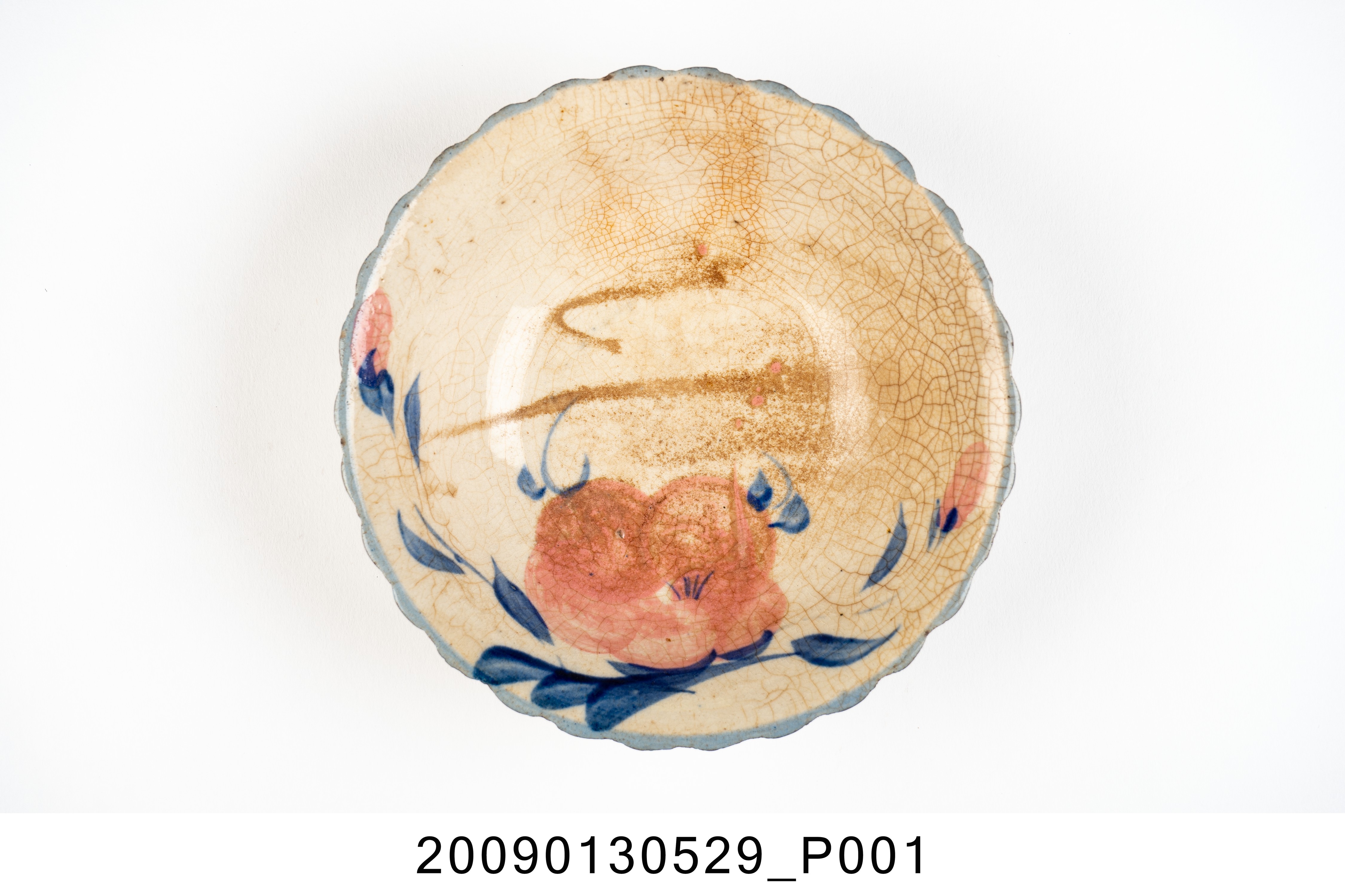 青花粉紅彩花卉紋菱花口碗 (共7張)