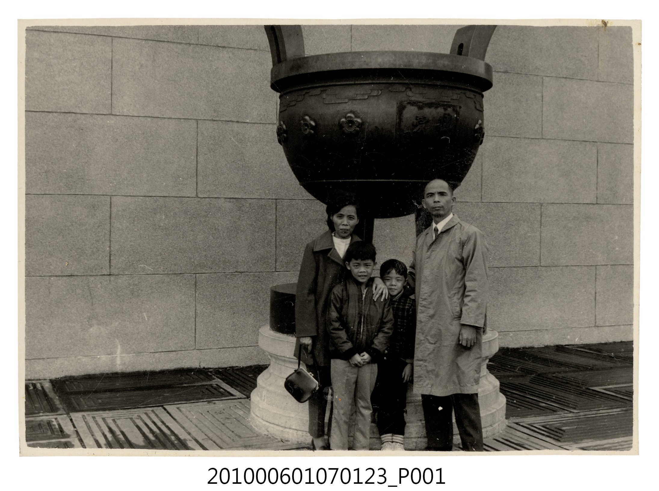 1972年元旦全家故宮博物院遊覽11 (共2張)