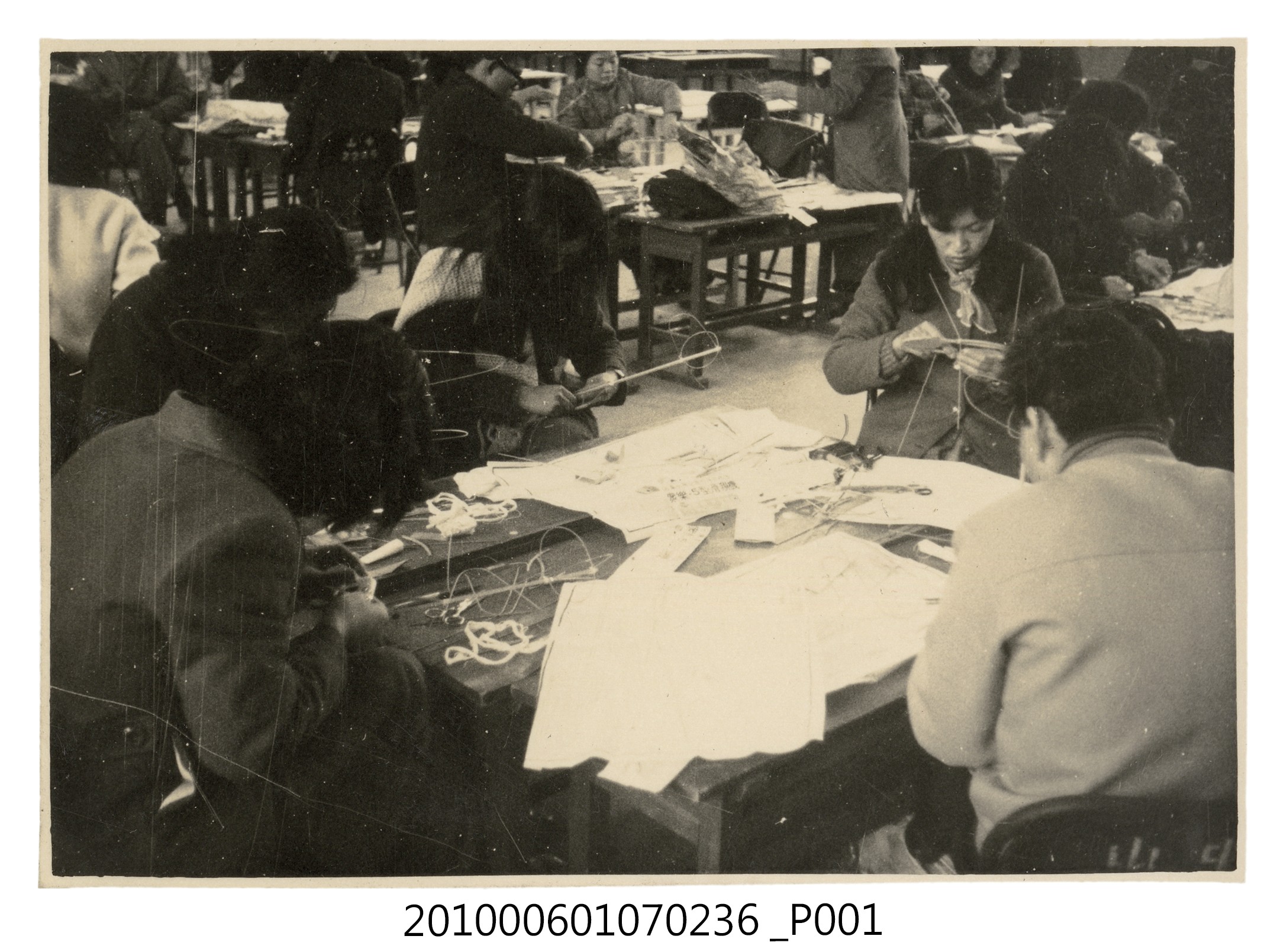 1974.2.28臺北市國民小學航空模型師資研習會剪影1 (共2張)