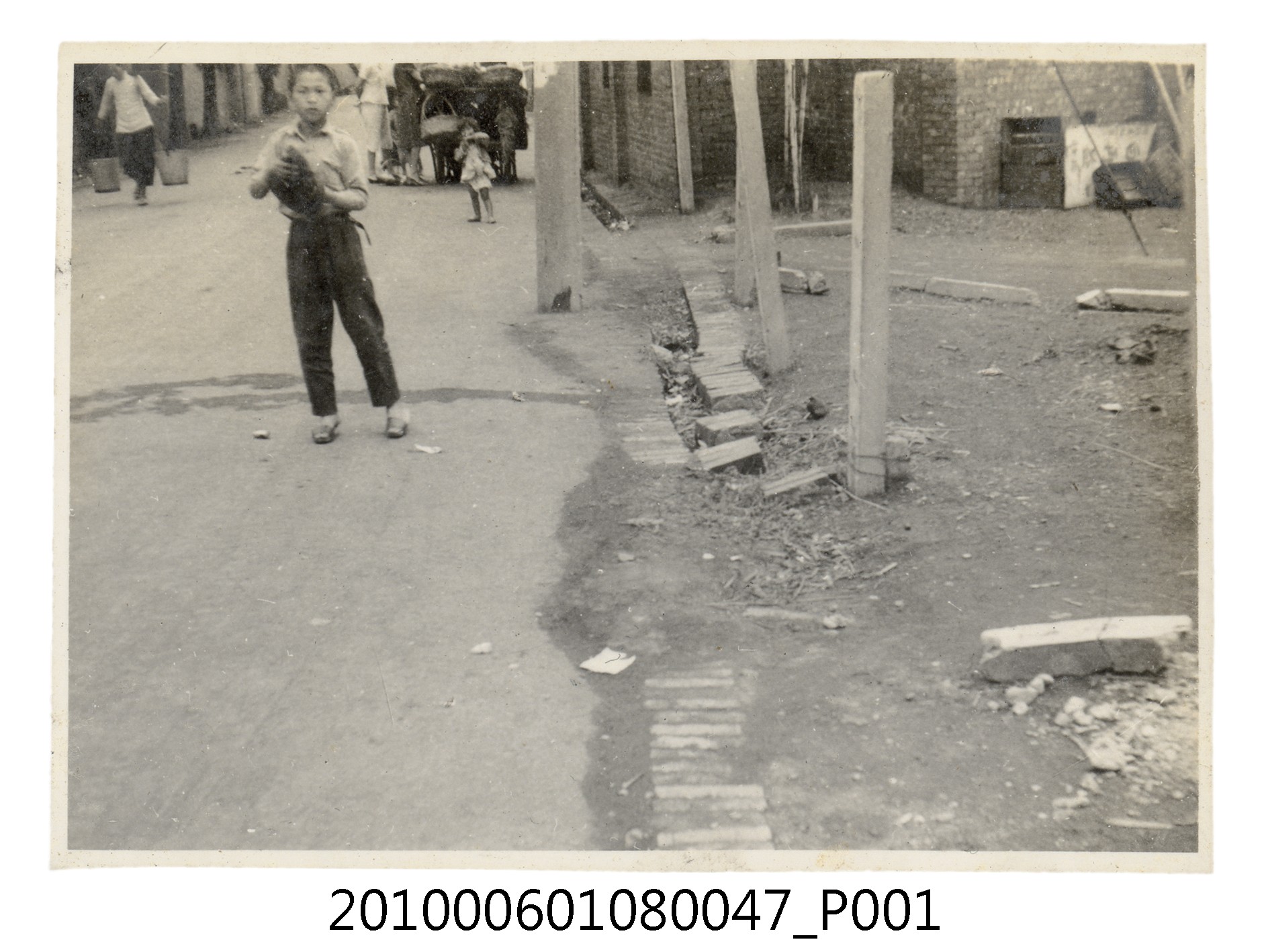 一九六一年五月整理園地剪影3 (共2張)